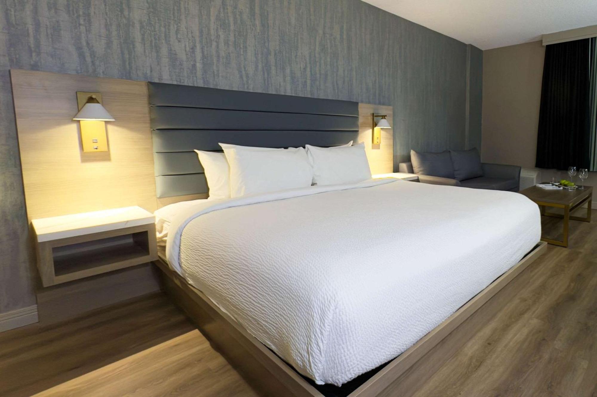Radisson Hotel Montreal Airport Eksteriør bilde