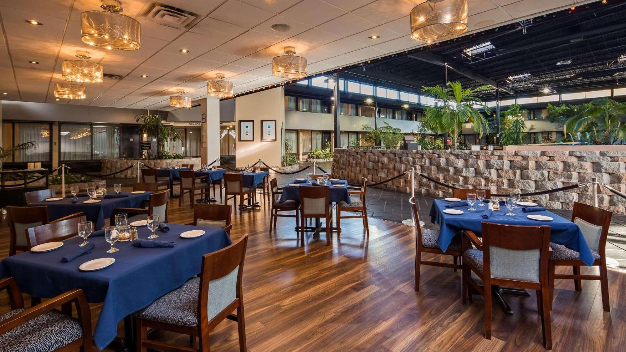 Radisson Hotel Montreal Airport Eksteriør bilde