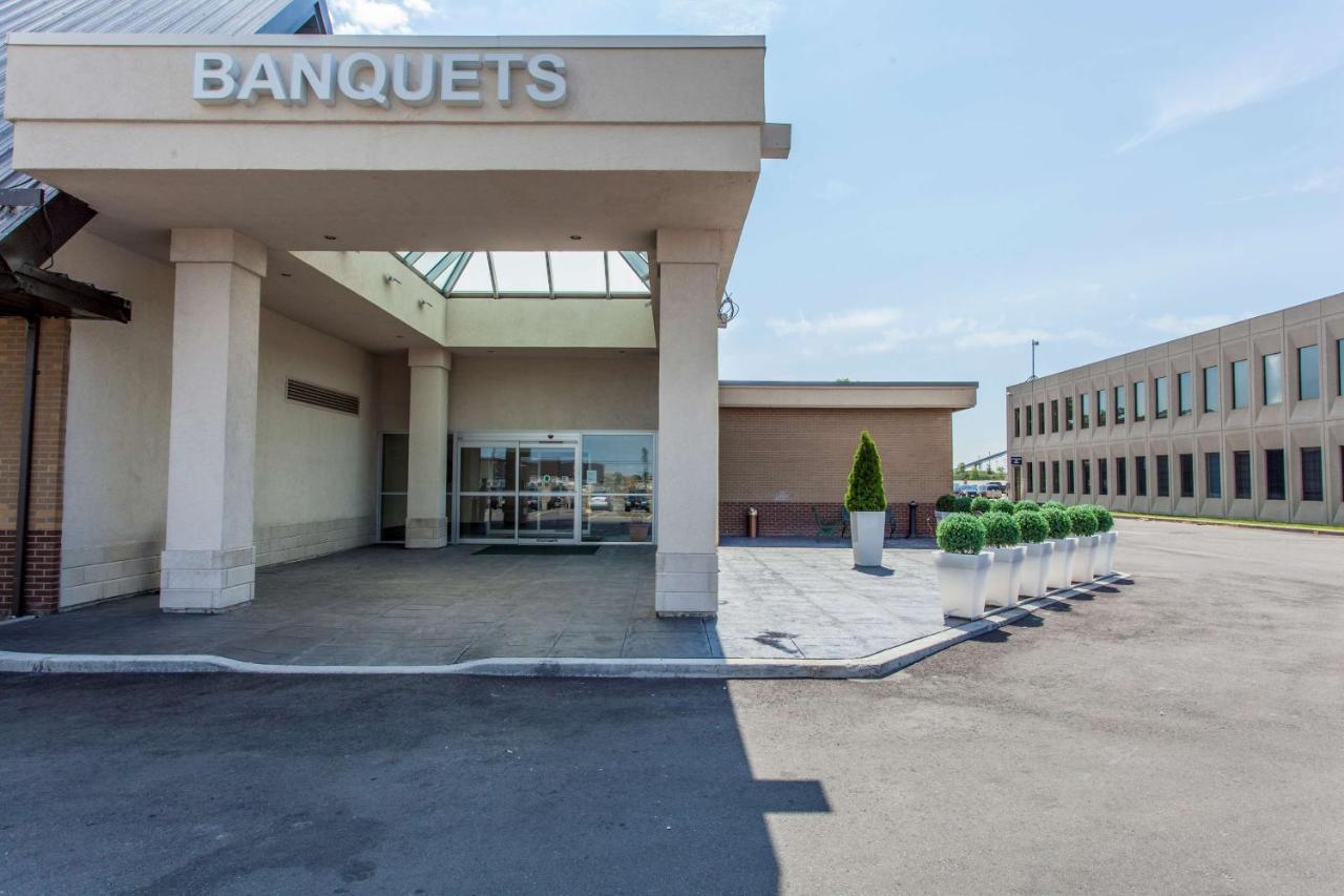 Radisson Hotel Montreal Airport Eksteriør bilde