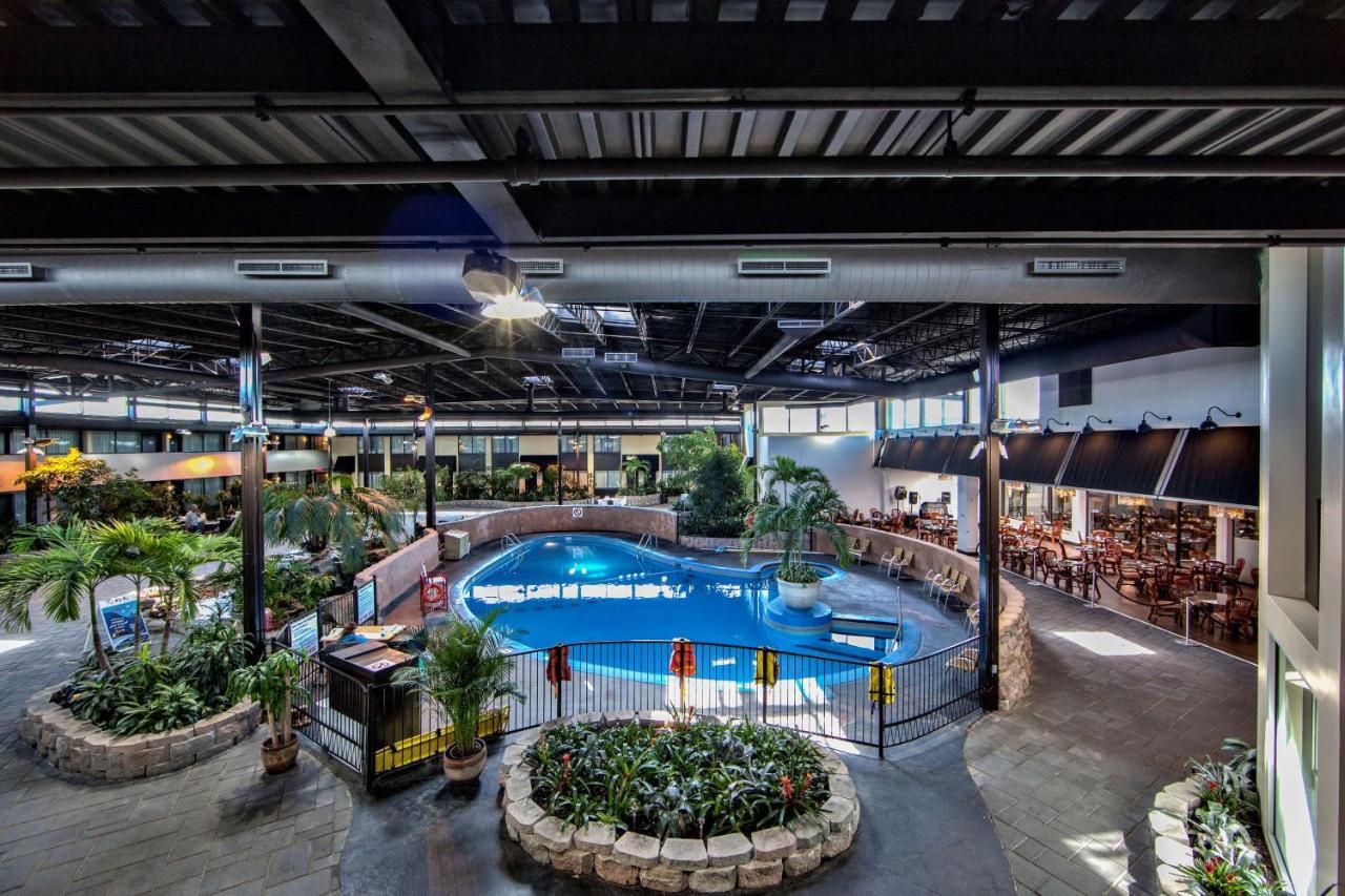 Radisson Hotel Montreal Airport Eksteriør bilde